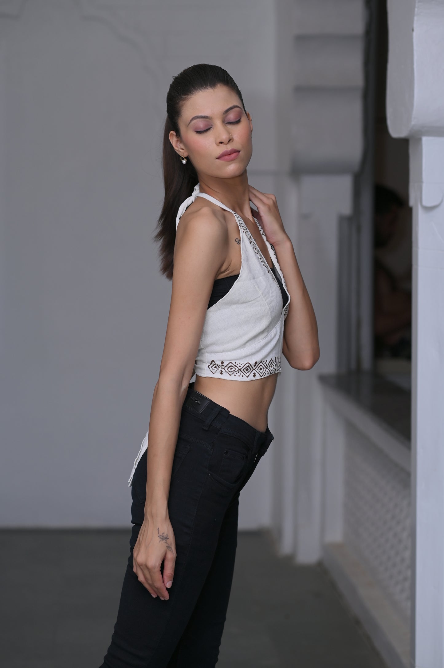 JUTE PRINTED CROP TOP