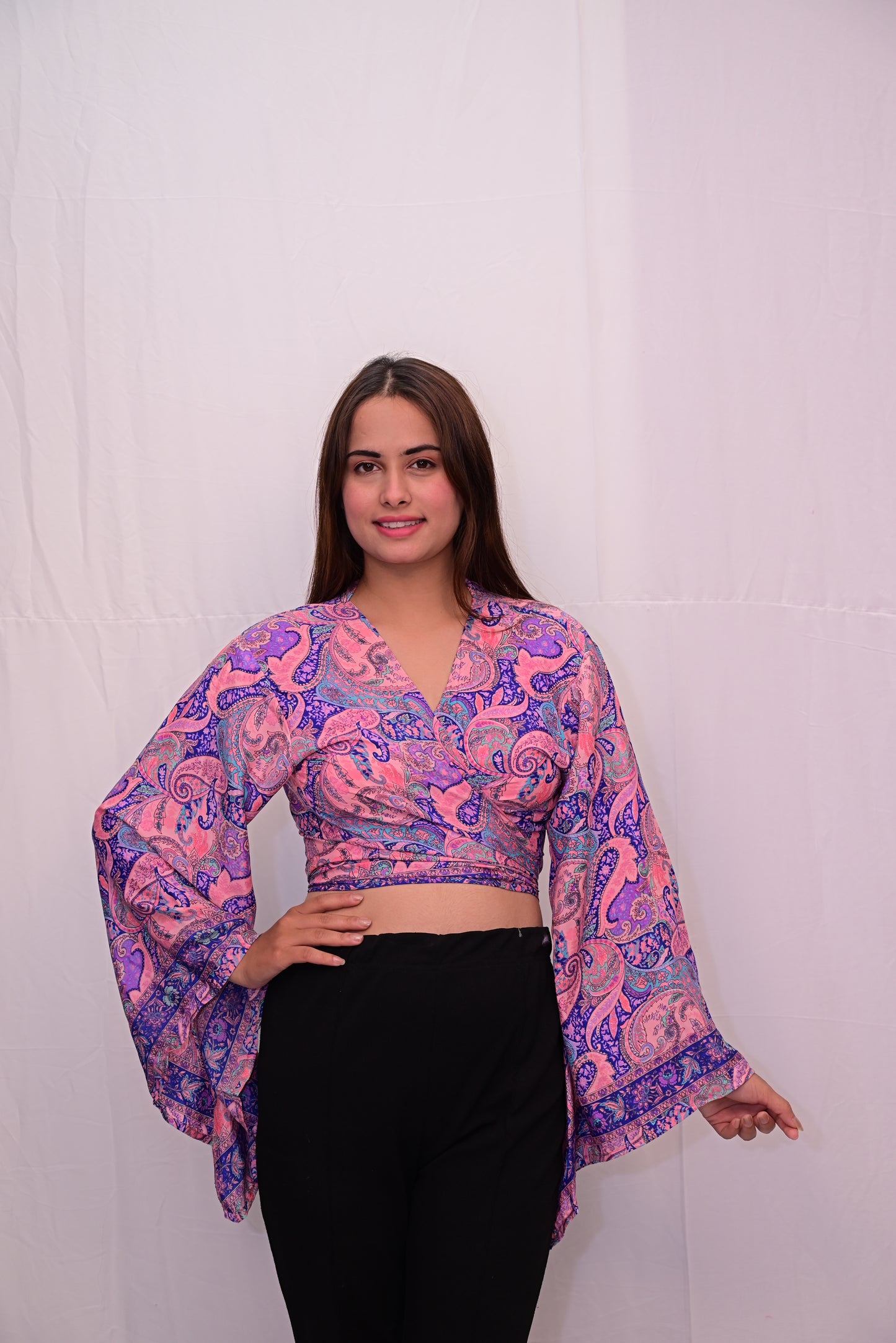 Tie top bell sleeve