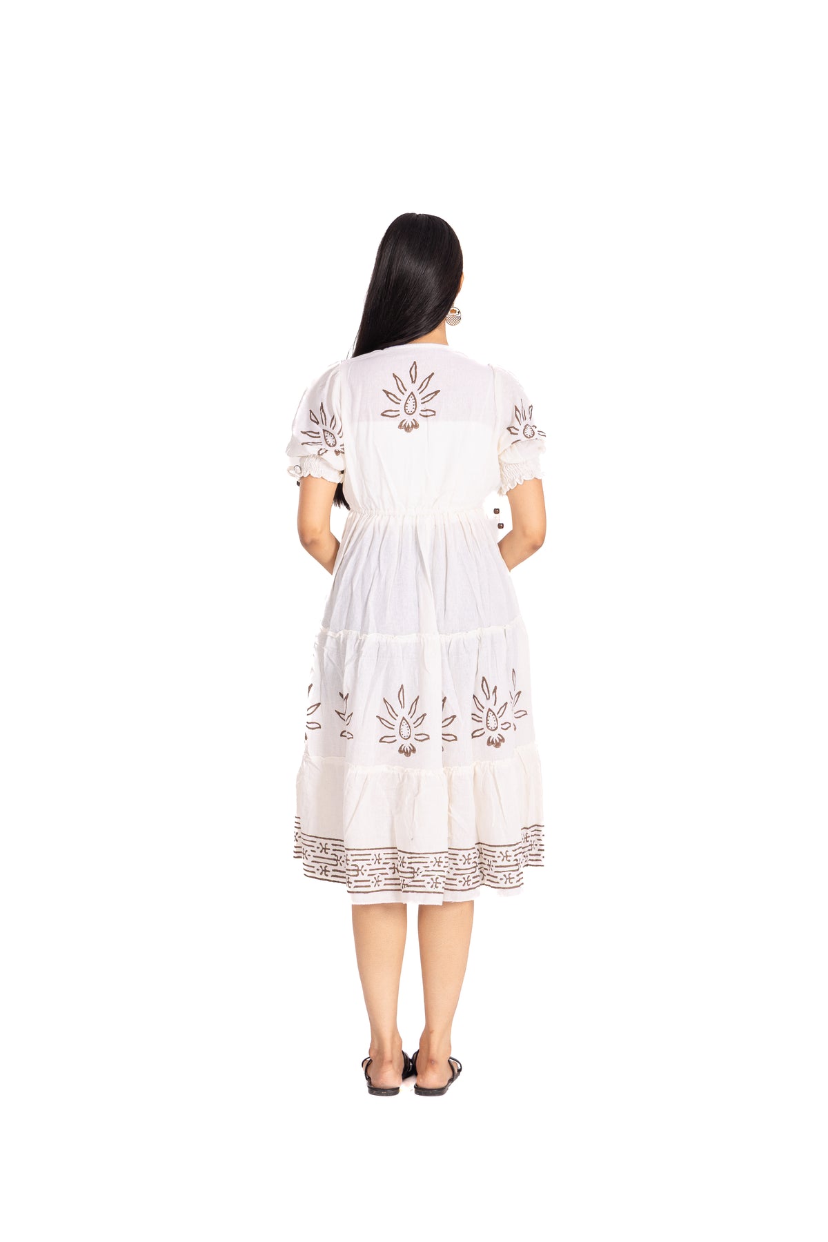 White Block Print Tiered Midi Dress: Puff Sleeves with Brown Floral Motifs