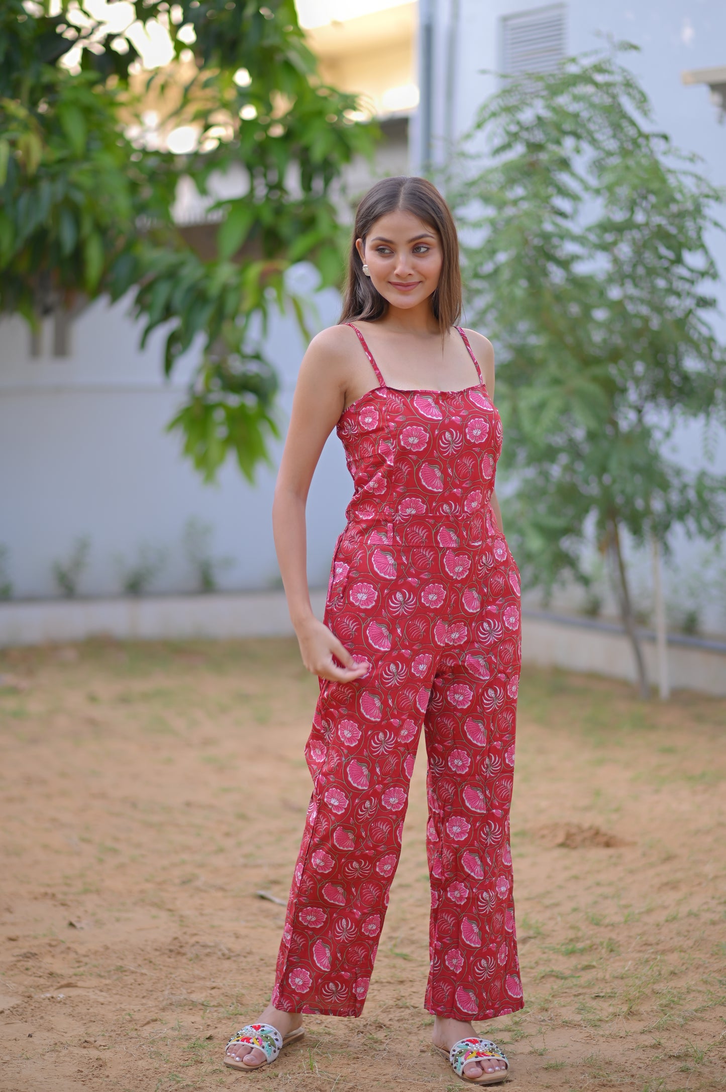 SLEEVELESS COTTON JUMPSUIT