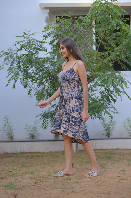 ADJUSTER ONE FRILL DRESS