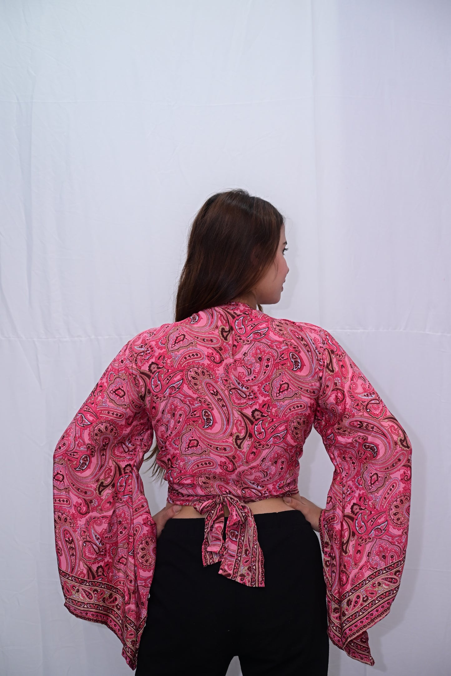 Tie top bell sleeve