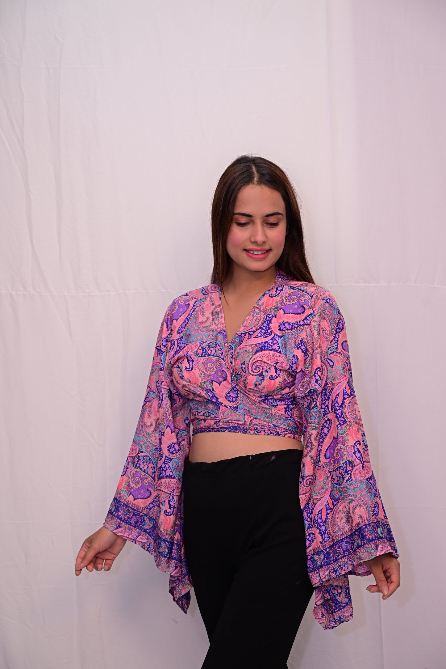 Tie top bell sleeve
